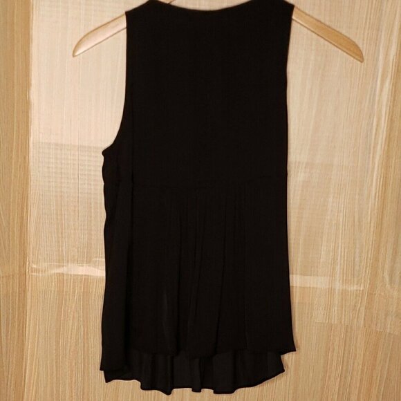 A.N.A New With Tags Petite Silky Sleeveless Black Top With Gold Beading. Large - Picture 2 of 7
